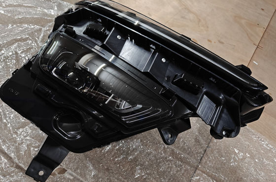 نيزا S37 اليمنى مصباح LED مزيج الألوان المقدمة الخلفية المصباح Assy 4421020