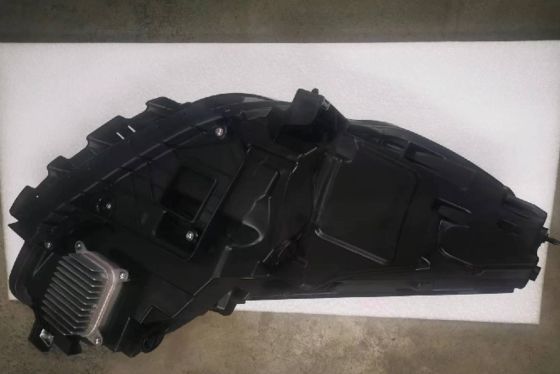 تجميع مصابيح الأمام LED الجانب الأيمن لـ Tesla Model 3 Y 2021-2023