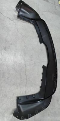 القسم السفلي من المصد الخلفي لسيارة Tesla Model X مع فتحة خطاف السحب 168x32x10mm