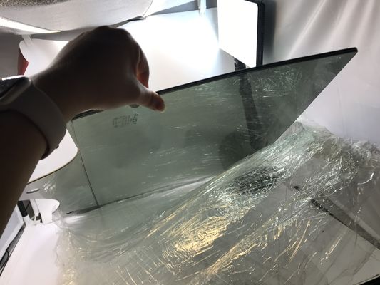 زجاجي العاري باليد اليمنى الخلفية